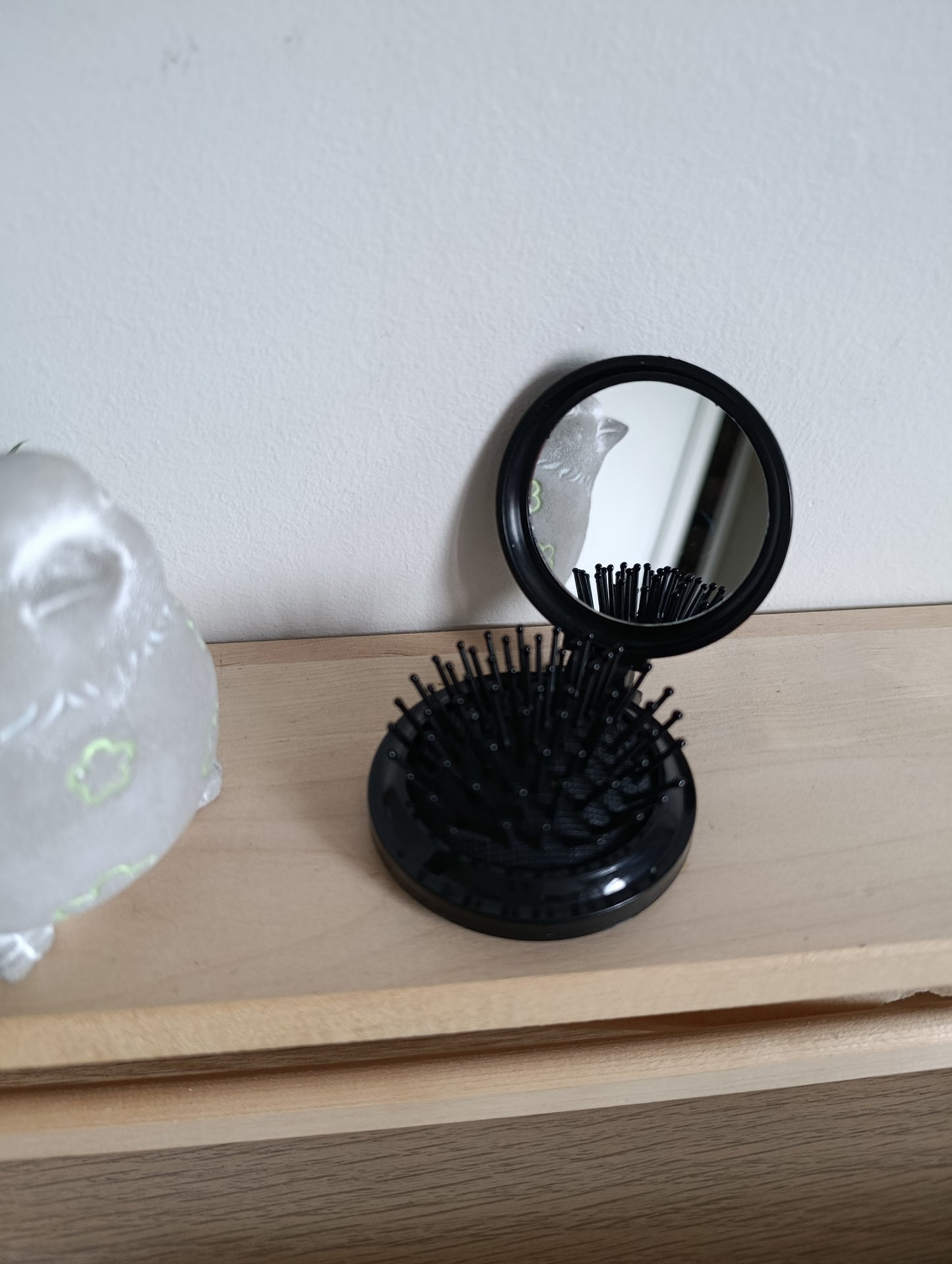 Brosse pliante avec miroir GR